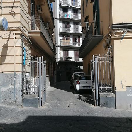 Martuccihouse Apartment Napoli Bagian luar foto